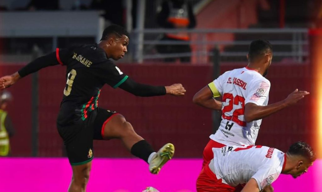 الجيش الملكي يقسو على الفتح الرياضي برباعية