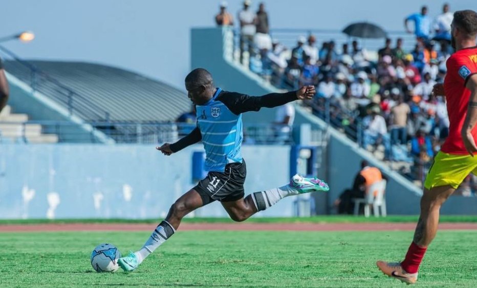 الجيش الملكي يتعاقد رسميا مع هداف منتخب بوتسوانا