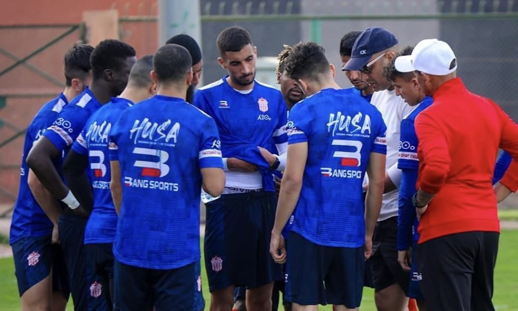 حسنية أكادير يتعاقد مع 4 لاعبين جدد دفعة واحدة