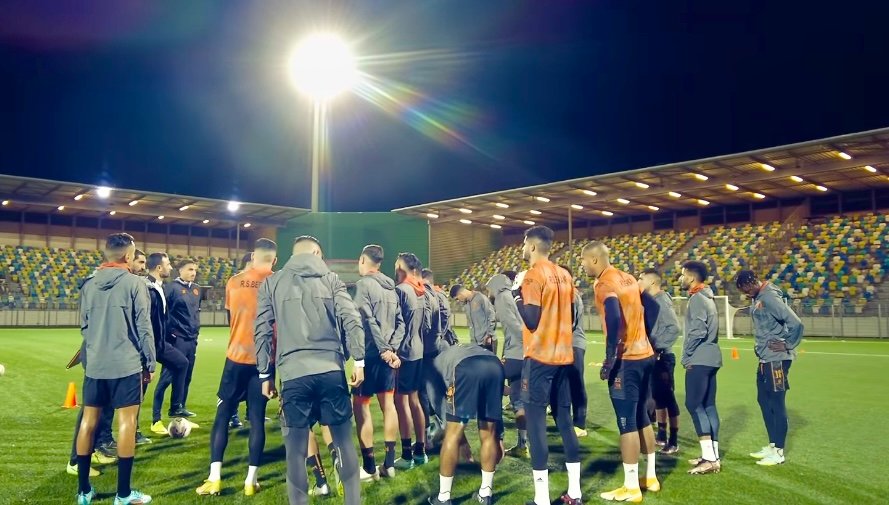 نهضة بركان ينهي تحضيراته لمباراة أبوسليم بملعب بنينة