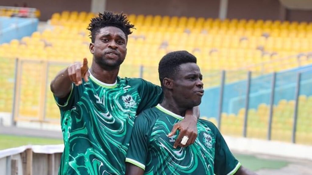 مدرب سامارتيكس: لن نحترم الرجاء فوق الملعب وسنلعب بخطة هجومية