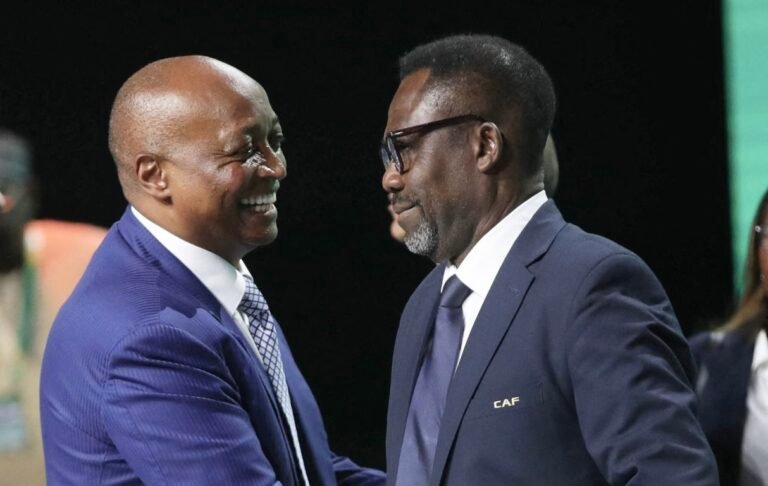 موتسيبي يتعرف على من يعادي المغرب ولقجع داخل الكاف