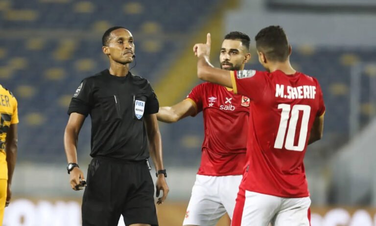 صافرة بوروندية تقود مباراة أسيك ميموزا أمام نهضة بركان