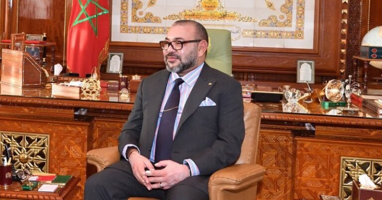 الملك يهنئ المنتخب الوطني النسوي بمناسبة فوزه بكأس الأمم الإفريقية