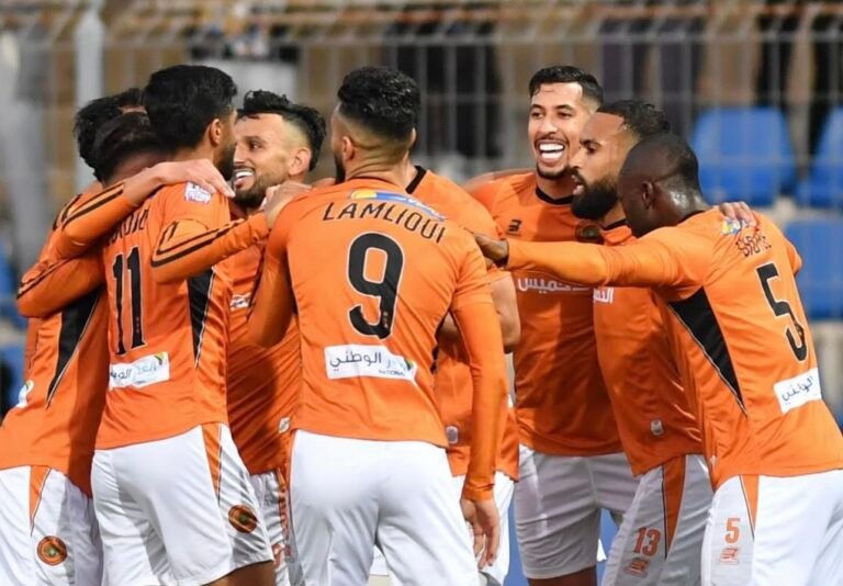نهضة بركان يضرب موعدا مع أسفي في نهائي كأس العرش
