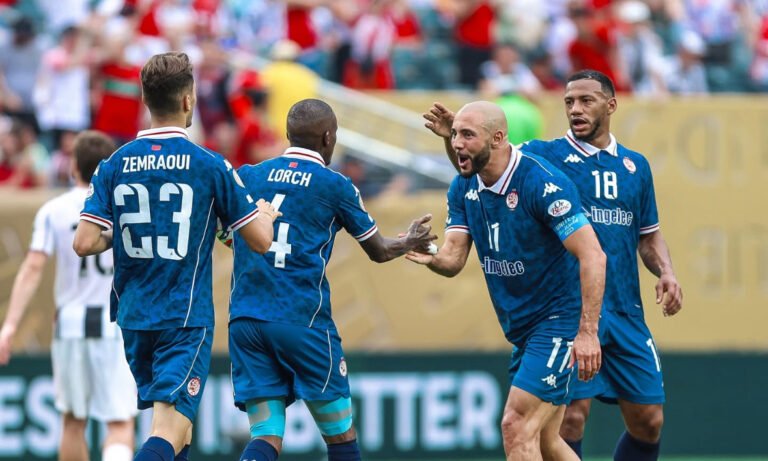 مدرب تونسي بارز يلتحق بالطاقم التقني لنادي الوداد