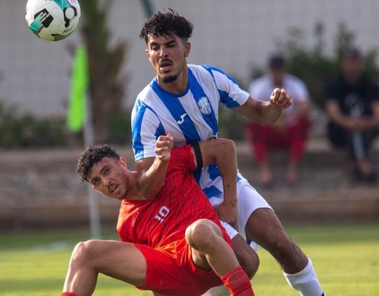 الفتح الرباطي يقسو علي اتحاد طنجة بثلاثية ويتوج بلقب الدوري الصيفي