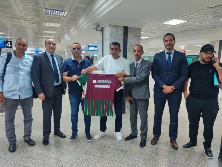 الملعب التونسي يخصص استقبال أخوي لبعثة أولمبيك آسفي