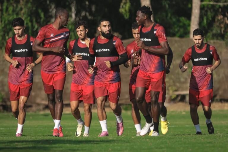أولمبيك أسفي يجري أول حصة تدريبية بتونس استعدادا لمواجهة الملعب التونسي