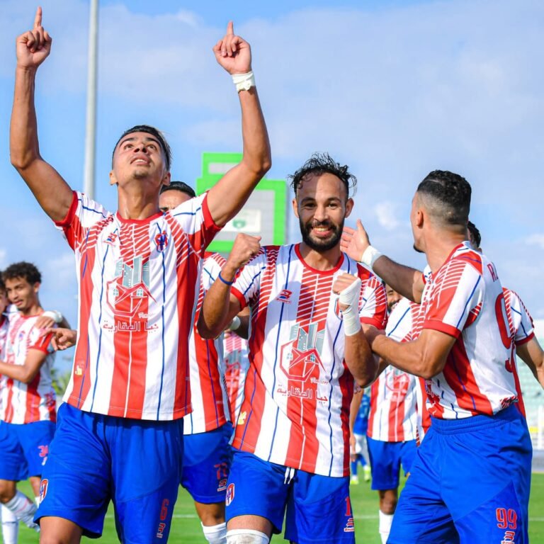 الجولة الثامنة من الدوري المغربي الإحترافي الثاني تسفر عن تغييرات هامة في مواقع الترتيب العام.