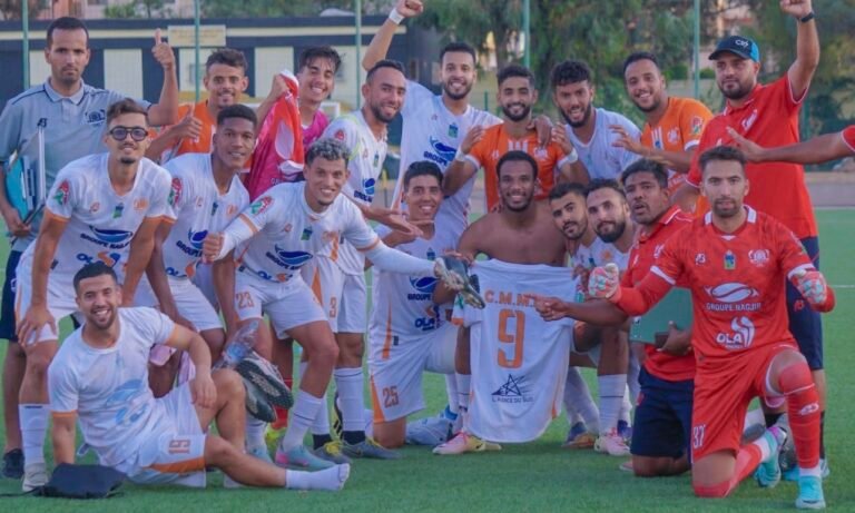 مستقبل المرسى يدافع عن صدارته أمام الشباب الرياضي