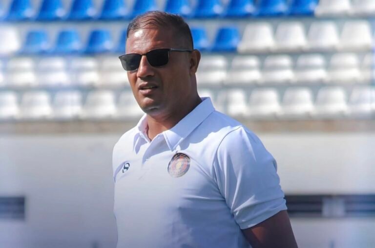 الفتح الرياضي الناظوري ينفصل عن مدربه عمر أزماني