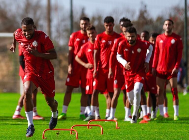 الوداد يواصل تدريباته استعدادا لمواجهة نيروبي يونايتد الكيني