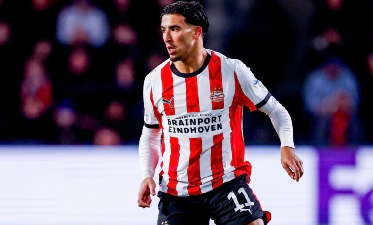 دريوش يتجاوز حكيمي ويتصدر إحصائية مهمة في دوري أبطال أوروبا