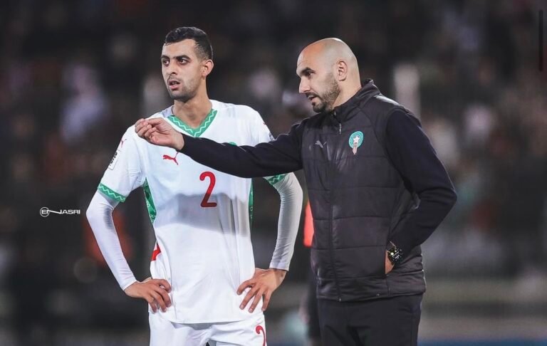 الركراكي يفرض على بلعامري البقاء في المغرب وعدم السفر إلى القاهرة