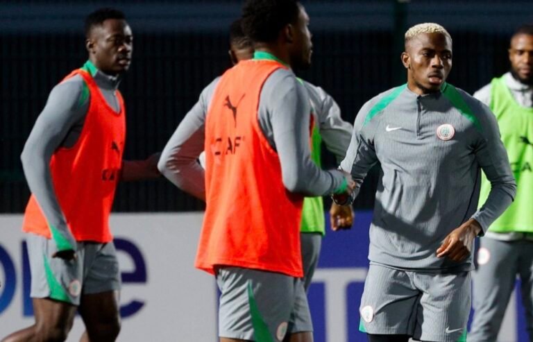 منتخب نيجيريا يتدرب على الضربات الترجيحية قبل مواجهة المغرب