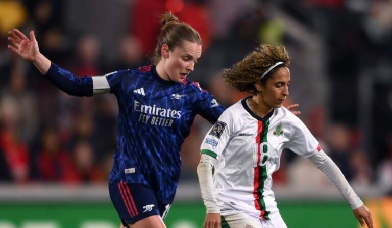 الجيش الملكي يتعثر أمام بطل أوروبا في أول مشاركة مونديالية