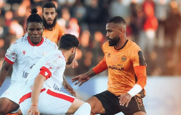 عزالدين أبوالفيض يقود قمة الوداد ونهضة بركان