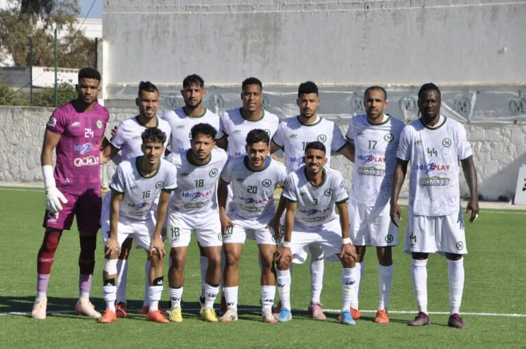 نتائج المواجهات المقدمة عن الجولة العشرين للدوري المغربي الإحترافي الثاني تخلط أوراق الصعود وتعقد حسابات البقاء.