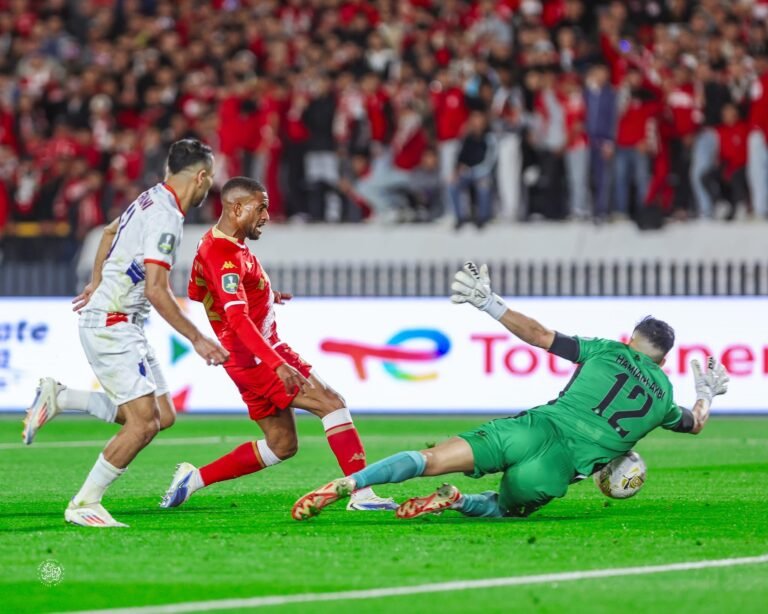 أولمبيك آسفي يقهر الوداد ويضرب موعدا مع اتحاد العاصمة