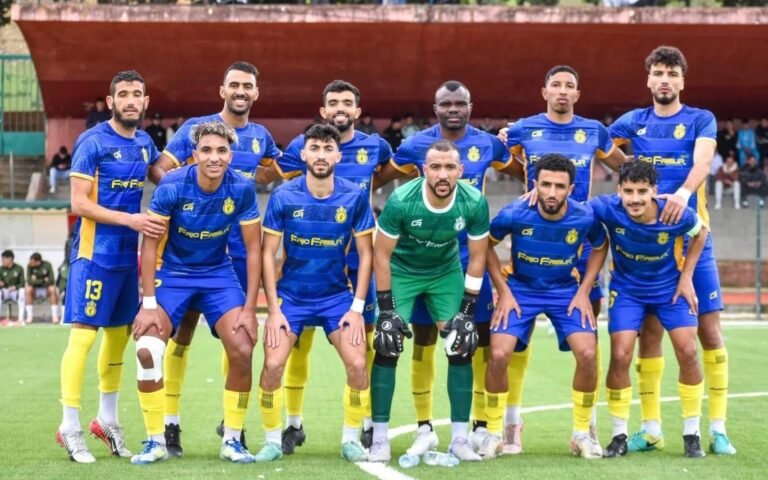 نادي أجاكس طنجة يقترب من حجز بطاقة الصعود
