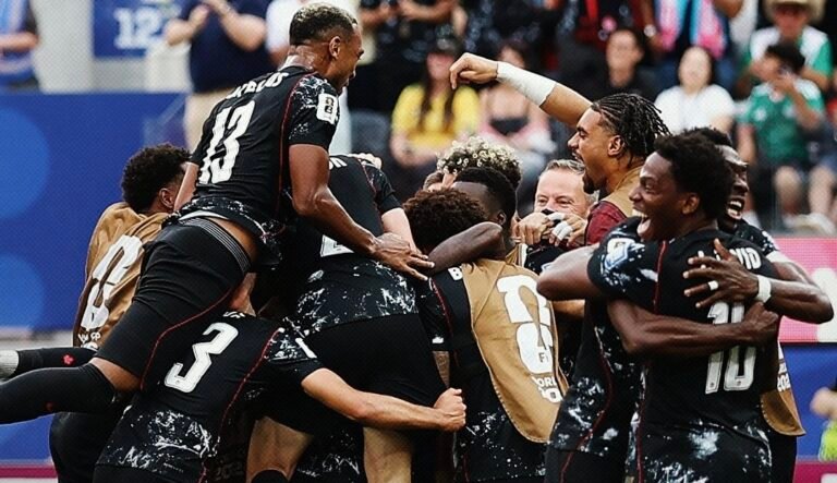 منتخب كندا يتسلح بفأل القميص الأسود أمام المنتخب المغربي
