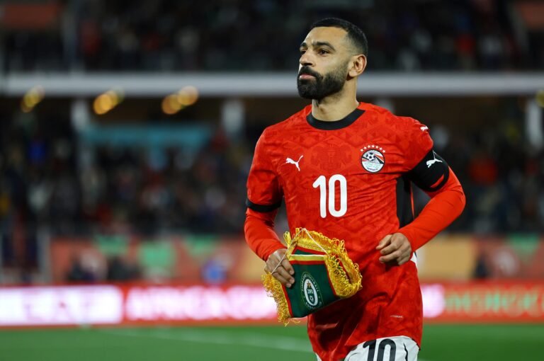 محمد صلاح يلتحق بلاعب مغربي في نادي طرابزون سبور التركي