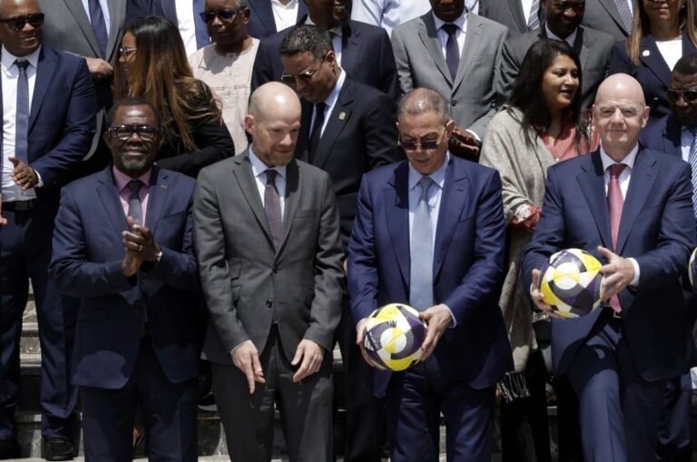 إنصاف إفريقيا يقود الكاف لدعم المغرب في سباق نهائي مونديال 2030