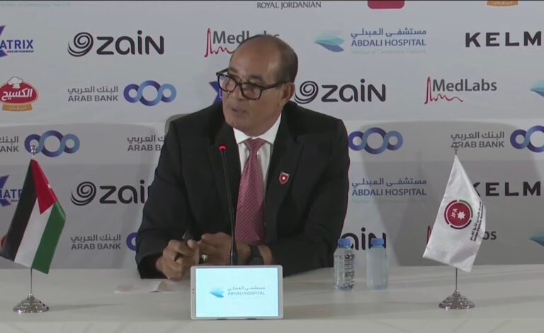بادو الزاكي يعين 4 مدربين مغاربة داخل منتخب الأردن