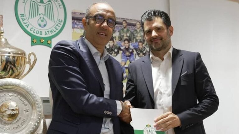 الرجاء ينهي تعاقده مع المدير الرياضي سيباستيان سوماكال بالتراضي