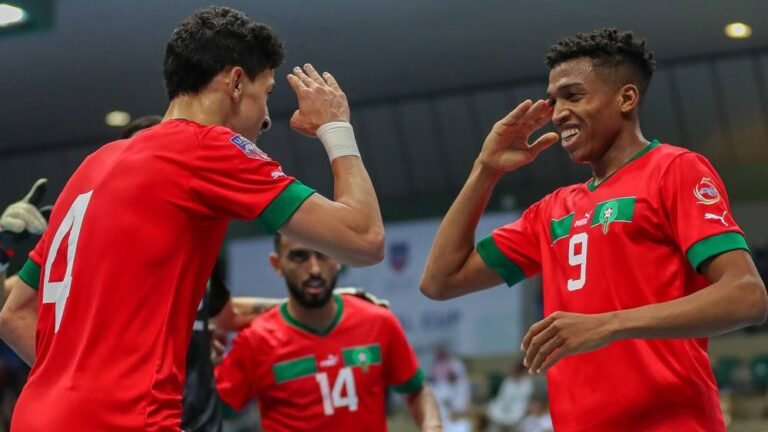 المنتخب الوطني يواجه نظيره السعودي بمدينة أكادير