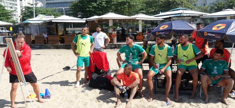 منتخب الكرة الشاطئية في معسكر إعدادي بالبرازيل قبل مواجهة ليبيا