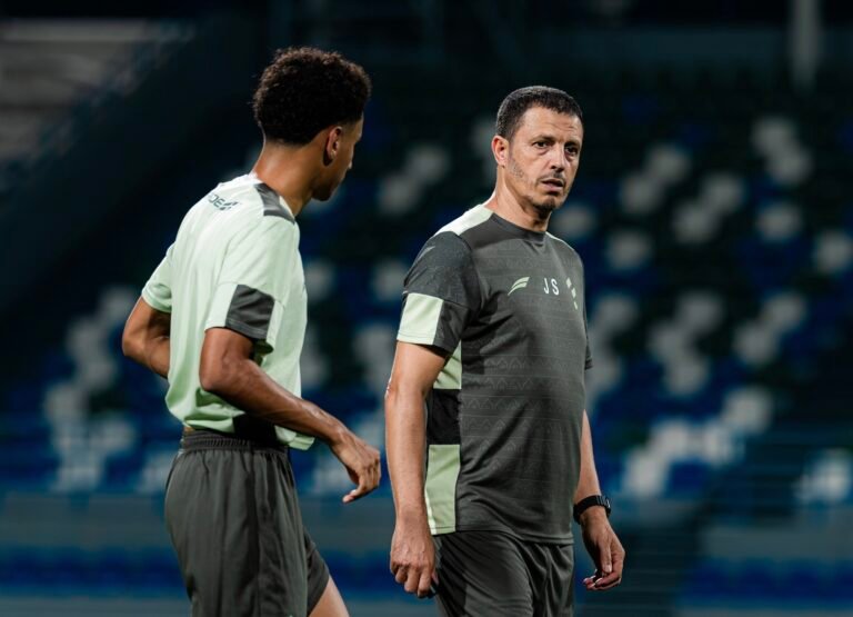 السلامي حقق رقم جديد: 8 مغاربة يحملون قميص نادي الفتح السعودي