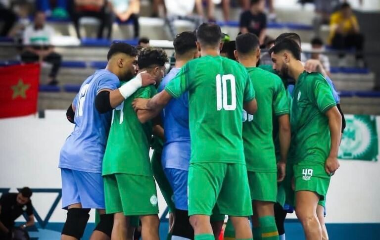 الرجاء الرياضي يضرب بقوة في البطولة الوطنية