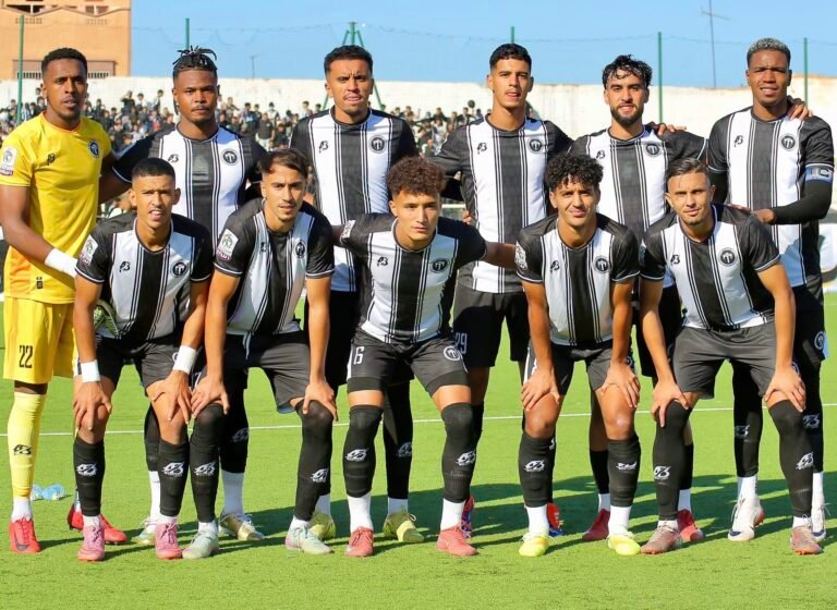 الاتحاد الإسلامي الوجدي يحتج على التحكيم أمام أولمبيك آسفي