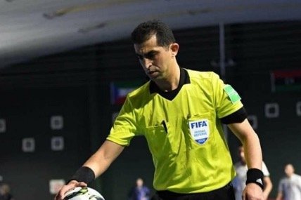 صافرة مغربية لقيادة مباراة الترتيب بين المنتخب المصري ونظيره الجزائري