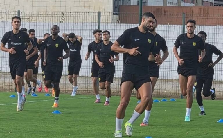 المغرب الفاسي ينهي تدريباته اليوم لمواجهة أسيك ميموزا