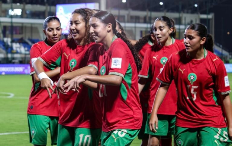المنتخب الوطني يرافق ألمانيا والأرجنتين إلى ثمن نهائي كأس العالم